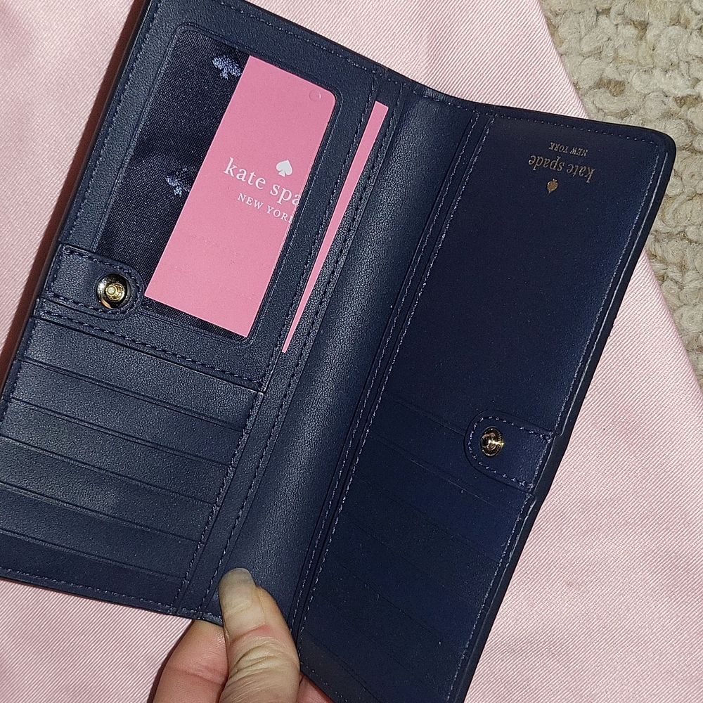 Wallet - Picture 2 of 3